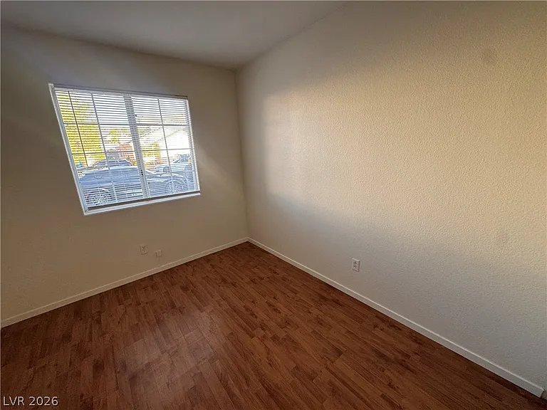 3932 Marble Mountain St — Photo 5