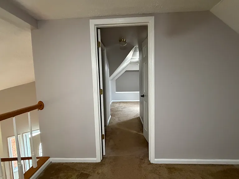 175 Highland Cir — Photo 32