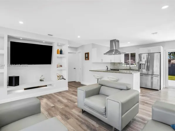 330 N 70th Ave, Hollywood, FL 33024