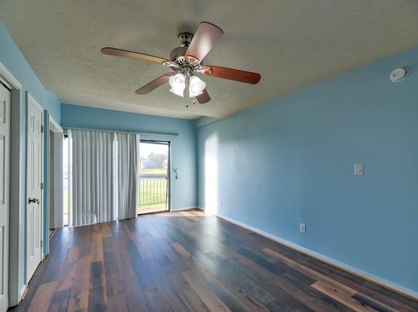 445 Carolcrest Ln APT 412, Livingston, TX 77351
