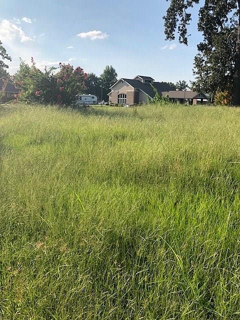 2nd image of 1023 S 22nd St