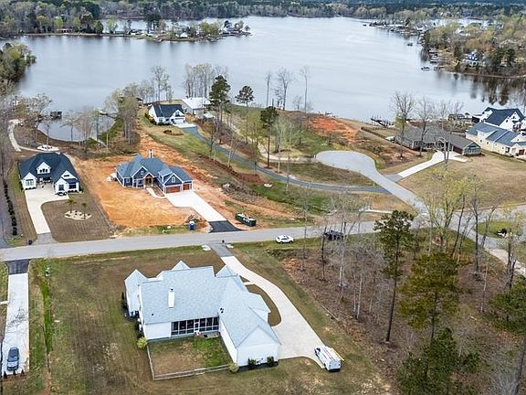 2nd image of 178 Longview Dr