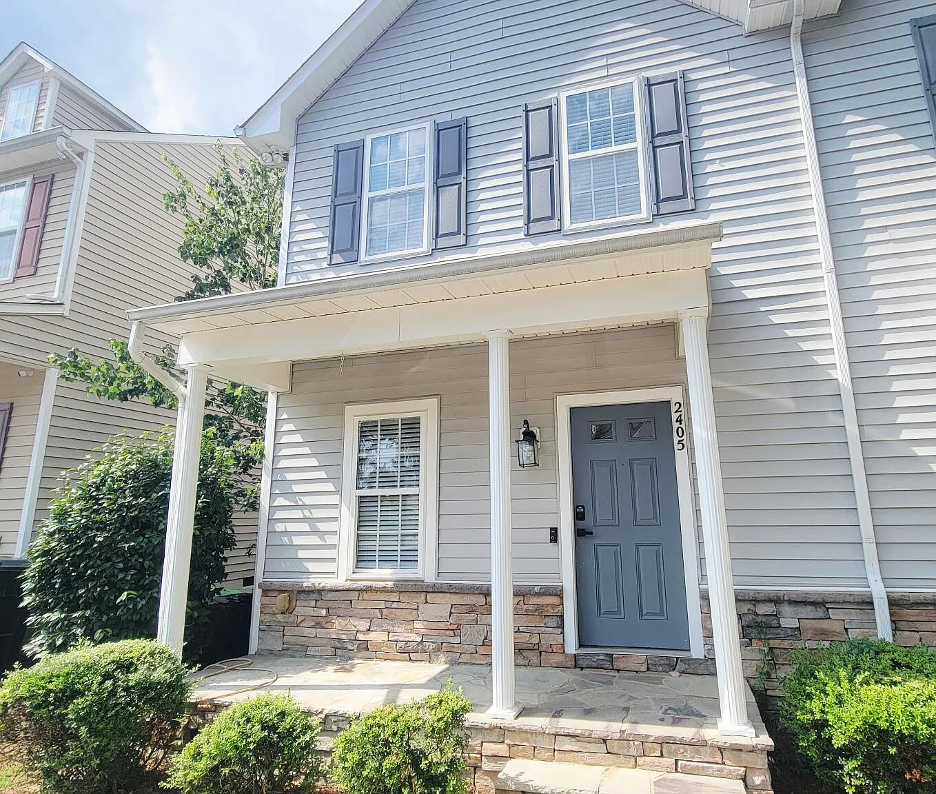 2 bed, 2.5 bath, 1156 sqft, $1,850 — Photo 1
