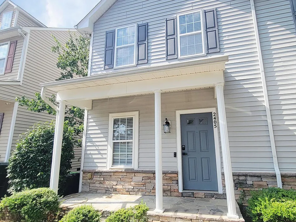2405 Bay Harbor Dr