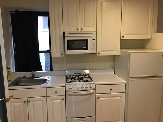 Rented by AJ Clarke | media 15