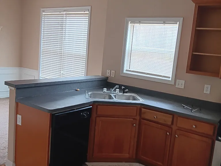 7069 Littlebrook Way — Photo 2