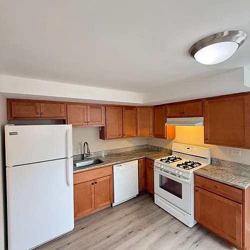 6304 West Bloomingdale Photo 1