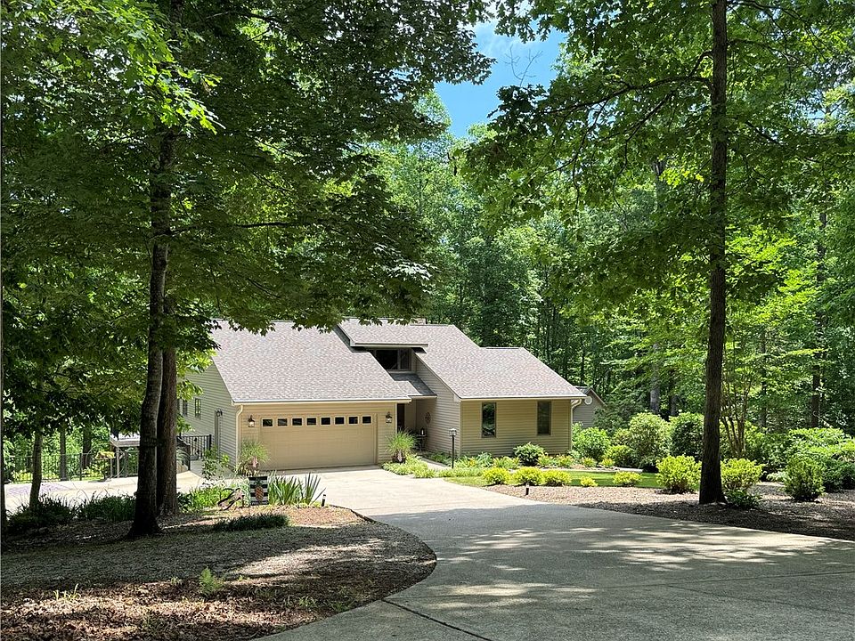 1st image of 23 Quail Dr