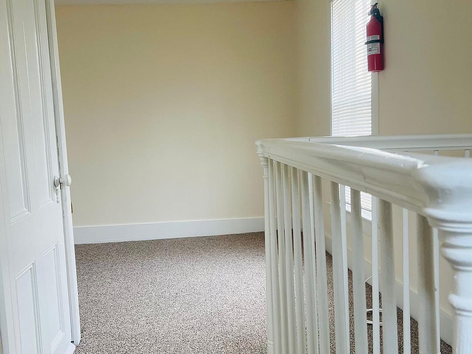 Open bedroom no door