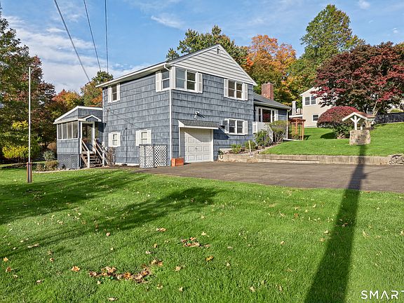 2nd image of 4 North Pleasant Rise