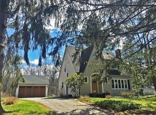 14 E Park Rd, Pittsford, NY 14534