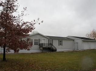 612 Middle St, Brooklyn, IA 52211