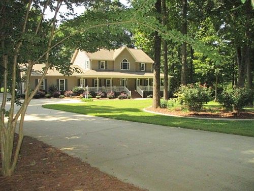 1st image of 218 Sawgrass Ln S