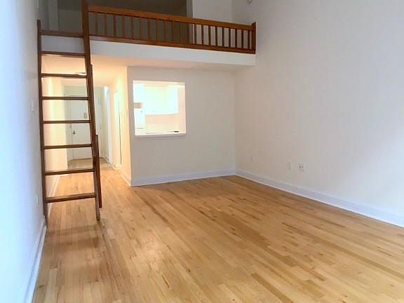 3rd image of 1 Astor Pl APT 3d