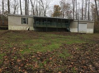 830 Pleasant Pt Sch Rd, Waynesburg, KY 40489