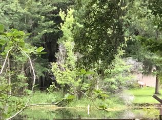 307 Wild Heron Dr, Midway, GA 31320