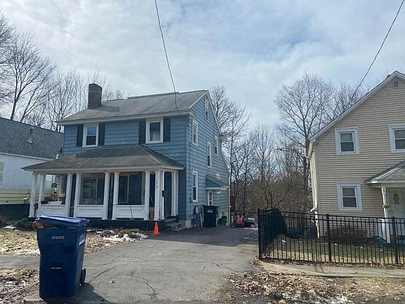 2nd image of 270 Reed Ave