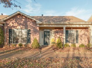 8576 Sawyer Brown Rd, Nashville, TN 37221