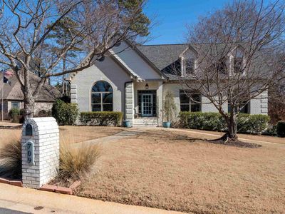 709 Oakline Cir, Hoover, AL, 35226