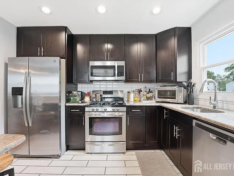 455 W Smith St #1 — Photo 7