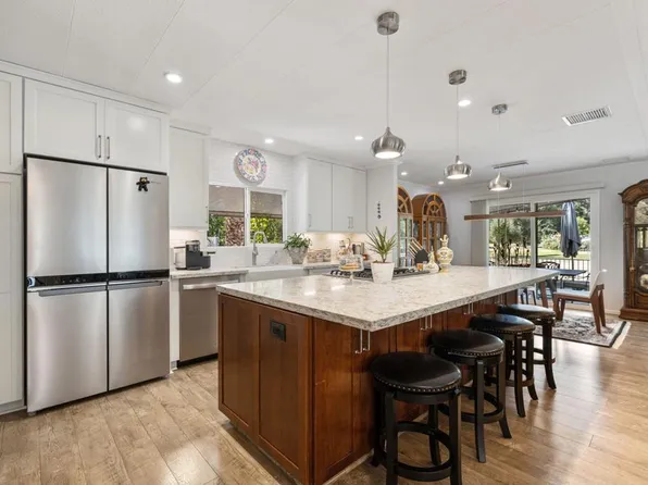 62 N Paseo Laredo, Cathedral City, CA 92234