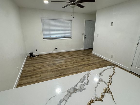 5th image of 519 E Ridgecrest Blvd APT A