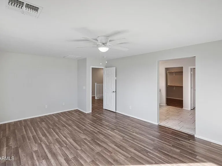 7135 W Rancho Dr — Photo 23