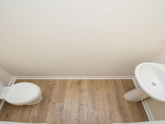 4th image of 2614 Orion Loop