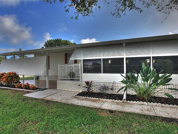2nd image of 581 Dolphin Cir