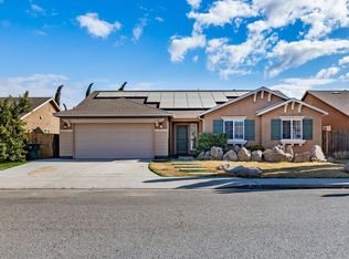 583 S Kona Ave, Fresno, CA 93727