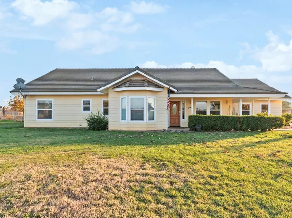 30898 Donald Ave, Madera, CA 93636