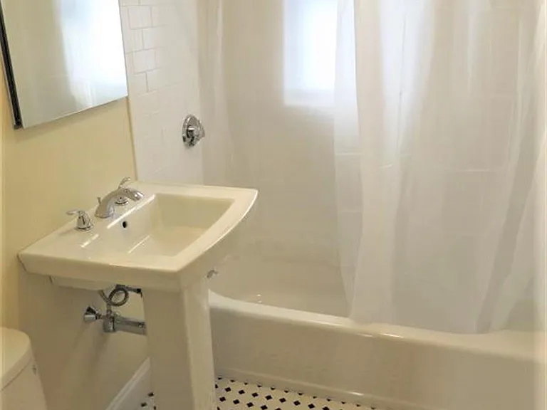 19 Orrin St #2 — Photo 9