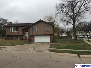 7613 Gertrude St, La Vista, NE 68128