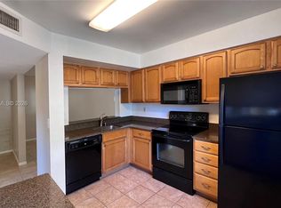 Colonnades, Plantation, FL 33324