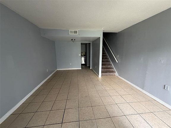 5th image of 4215 S SEMORAN BOULEVARD #15