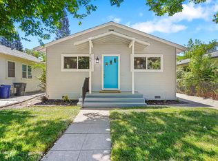 864 7th Ave, Sacramento, CA 95818