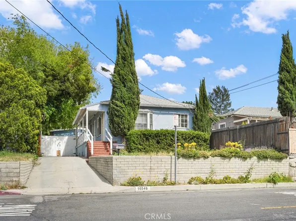 10546 McVine Ave, Sunland, CA 91040