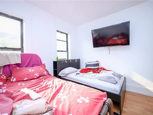 7215 3rd Avenue image 22 of 34