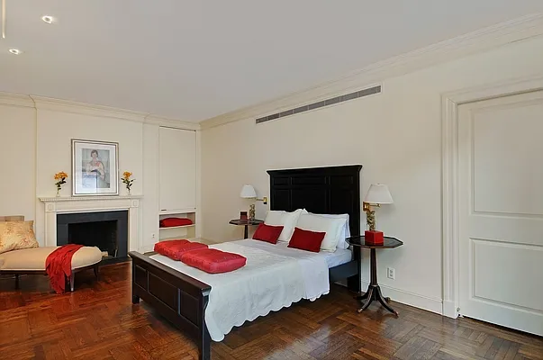 Sold by Corcoran | media 4