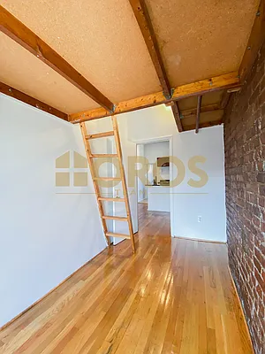 Rented by City Connections Realty | media 34