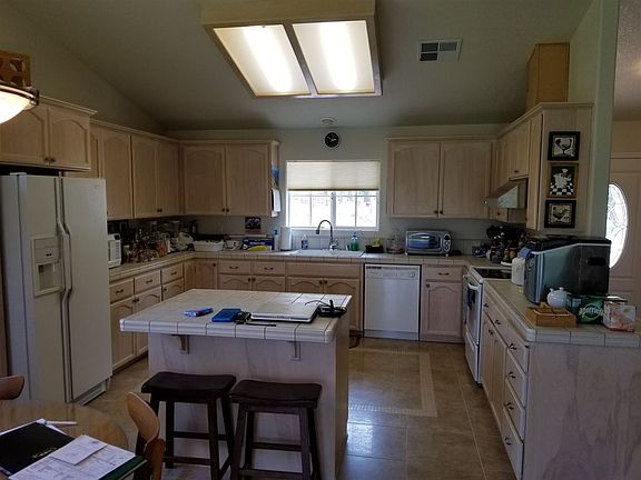 5th image of 6621 Hogan Dr