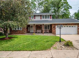 4433 W Karen Ct, Peoria, IL 61607