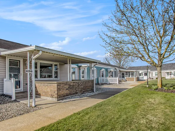 690 Village Ln #103, Jenison, MI 49428