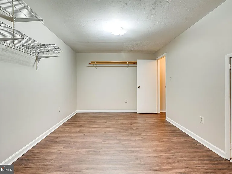 3381 Monarch Ln — Photo 52