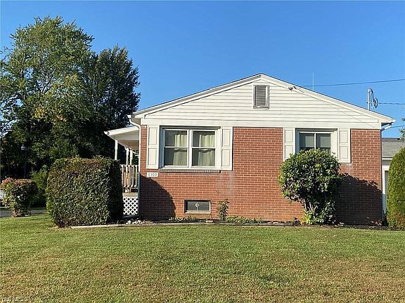 2nd image of 6333 Hiram Ave