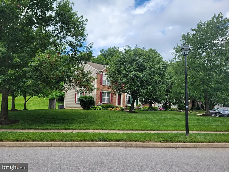 8702 Castlerock Ct — Photo 71