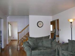 1508 E Hickey St, Hobart, IN 46342