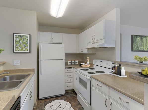 16201 NW Schendel Ave #6M