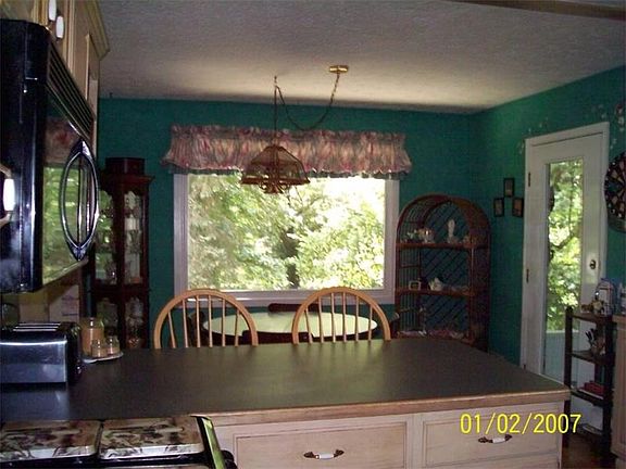 4th image of 4797 Matterhorn Dr