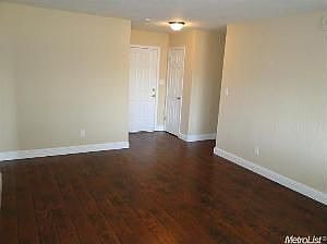 3rd image of 6856 Cherrywood Cir